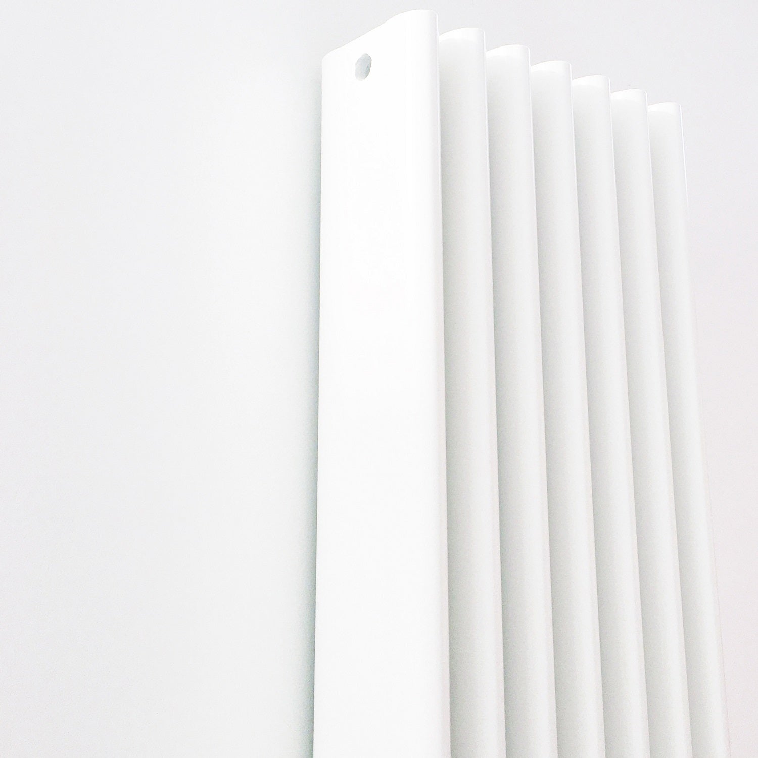 Eskimo column radiator in White